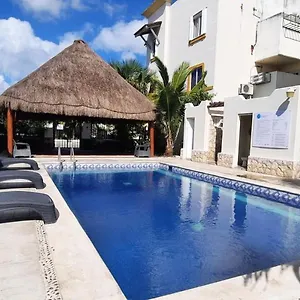 En Fraccionamiento Privado 6 Personas Con Piscina Cerca De La Playa Playa del Carmen