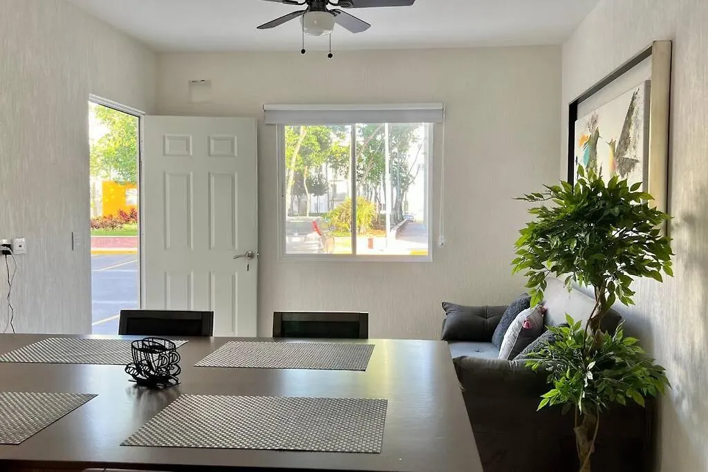 Comodo Apartamento En Planta Baja, Alberca A 20 Pasos, Modelo Ano 2023 Playa del Carmen 0*,