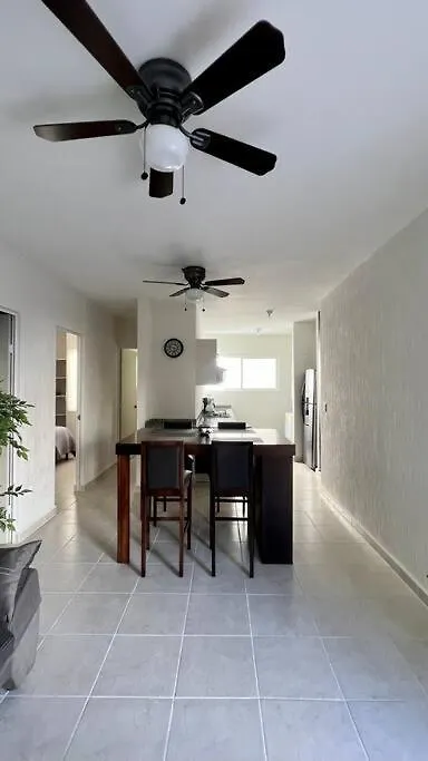 Comodo Apartamento En Planta Baja, Alberca A 20 Pasos, Modelo Ano 2023 Playa del Carmen Mexico